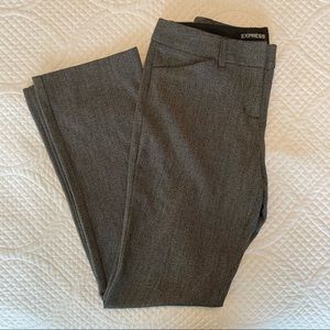 EXPRESS SHORT Barely Boot